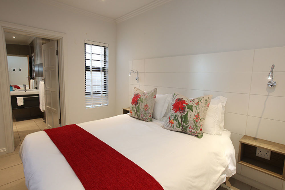 شرق لندن The Paralian Exclusive Guest House المظهر الخارجي الصورة